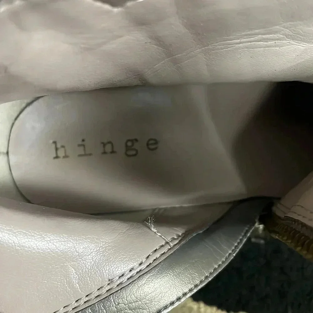 Hinge Boots - Picture 5 of 6
